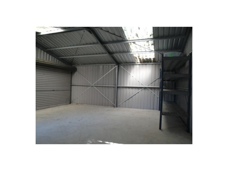 15 Lind Avenue, Southport QLD 4215