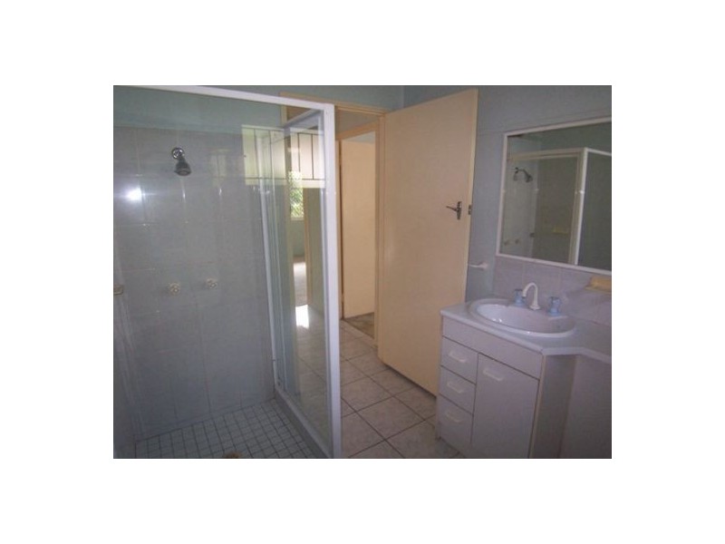 1/13 Walton Street, Southport QLD 4215