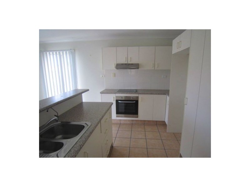 16a Loder St, Biggera Waters QLD 4216