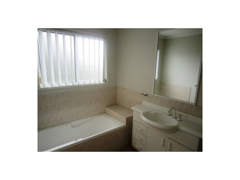 16a Loder St, Biggera Waters QLD 4216