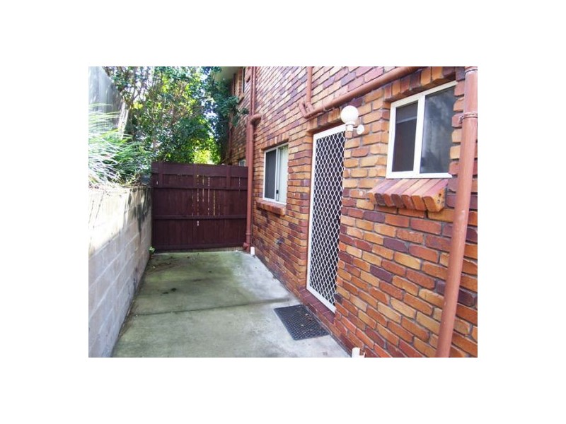 6/10 Hollywell Road, Biggera Waters QLD 4216