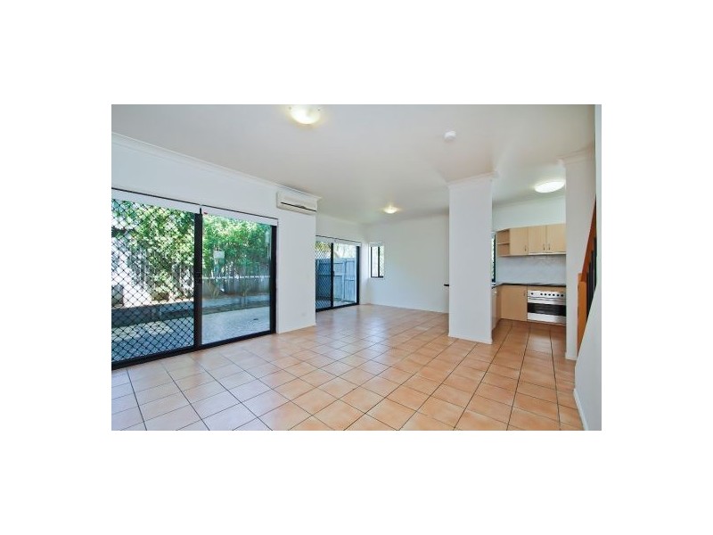11/23 Blake Street, Southport QLD 4215