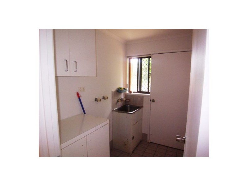 2/31 Binstead Drive, Southport QLD 4215