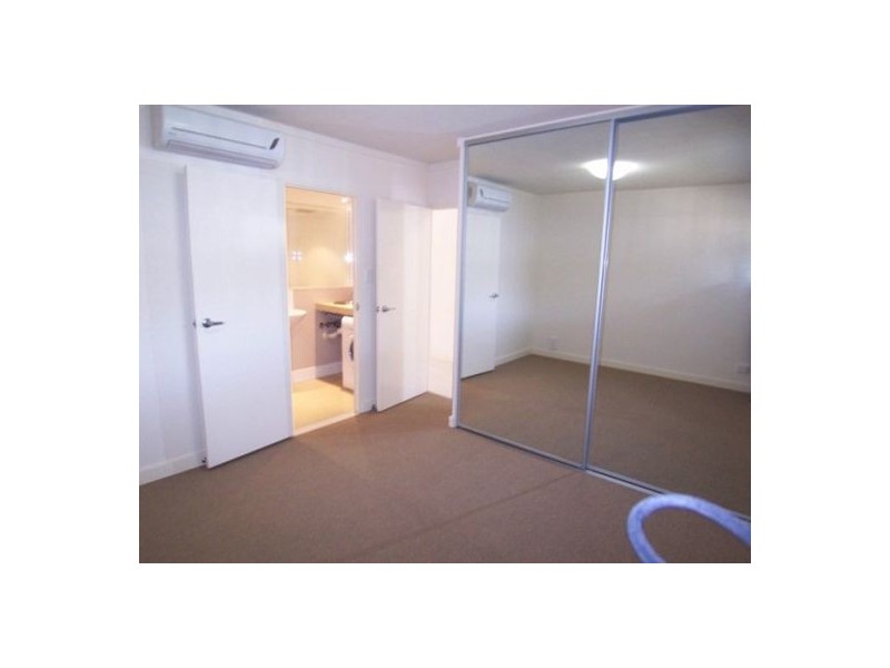 7/148 High Street, Southport QLD 4215