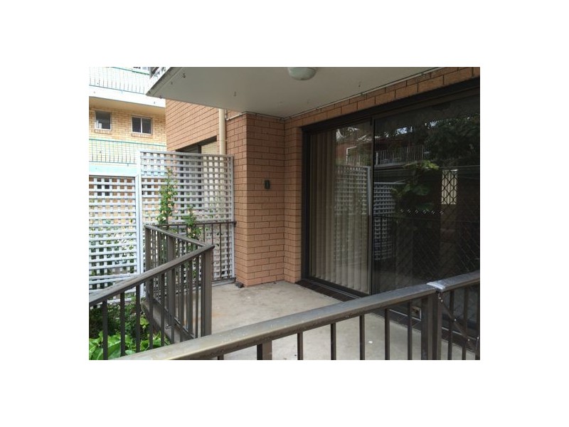 1/109-111 High Street, Southport QLD 4215