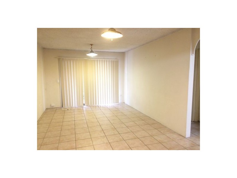 1/109-111 High Street, Southport QLD 4215