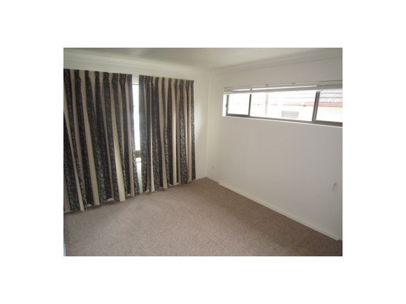 1/26 Lather Street, Southport QLD 4215