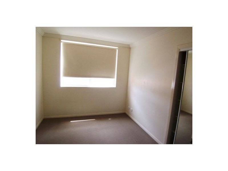 17/6-10 Rose St, Southport QLD 4215
