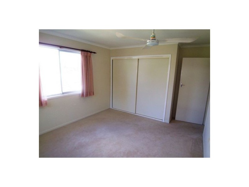 6 Joden Place, Southport QLD 4215