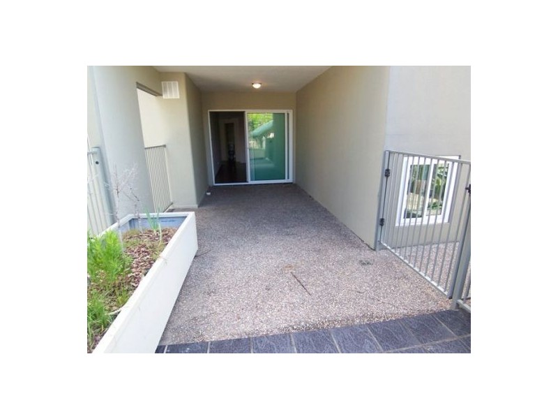 6/18 Rose Street, Southport QLD 4215