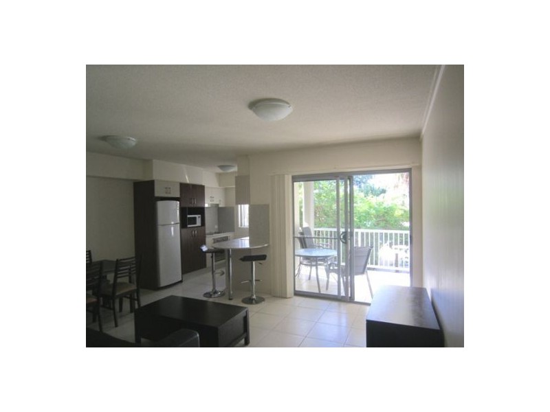 12/148 High Street, Southport QLD 4215