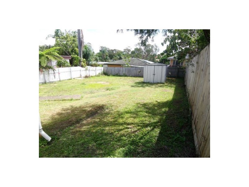 15 Berrigan St, Southport QLD 4215