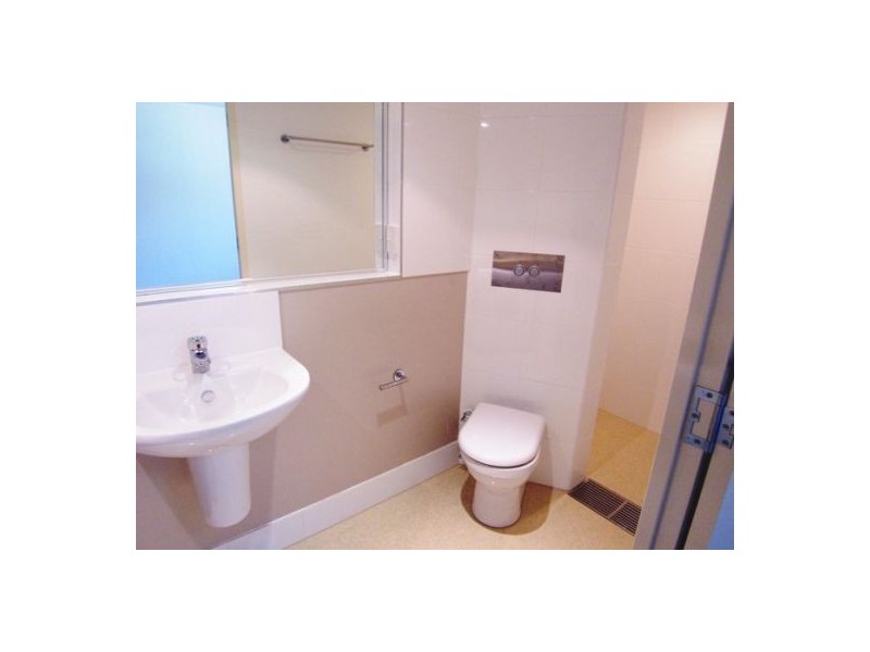 14/148 High Street, Southport QLD 4215