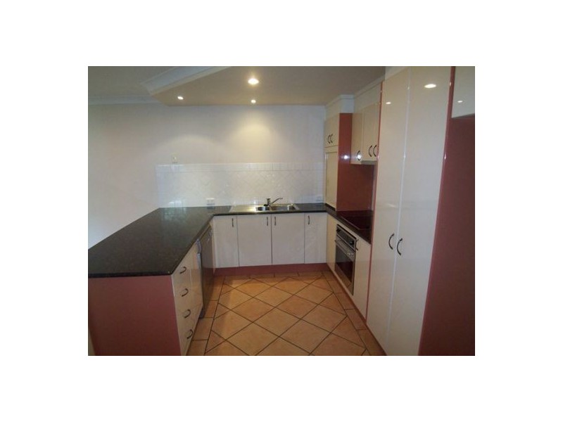 1/228 Queen Street, Southport QLD 4215