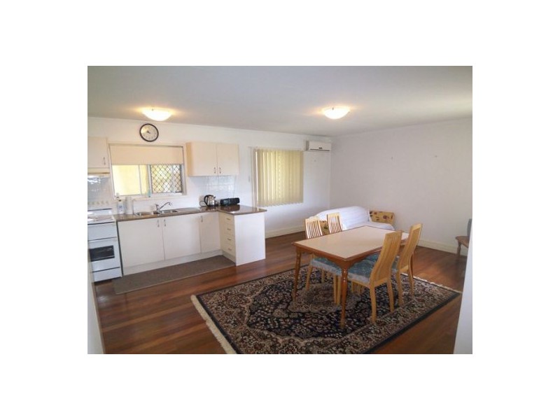 24 Morala Avenue, Runaway Bay QLD 4216