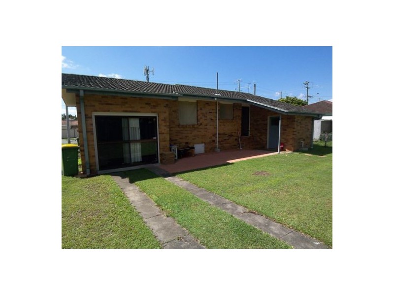 24 Morala Avenue, Runaway Bay QLD 4216