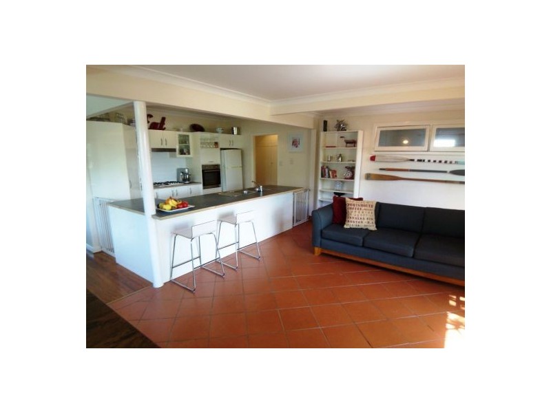 117 Johnston Street, Southport QLD 4215