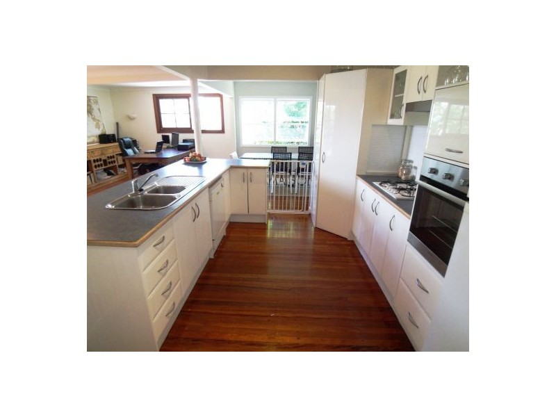 117 Johnston Street, Southport QLD 4215