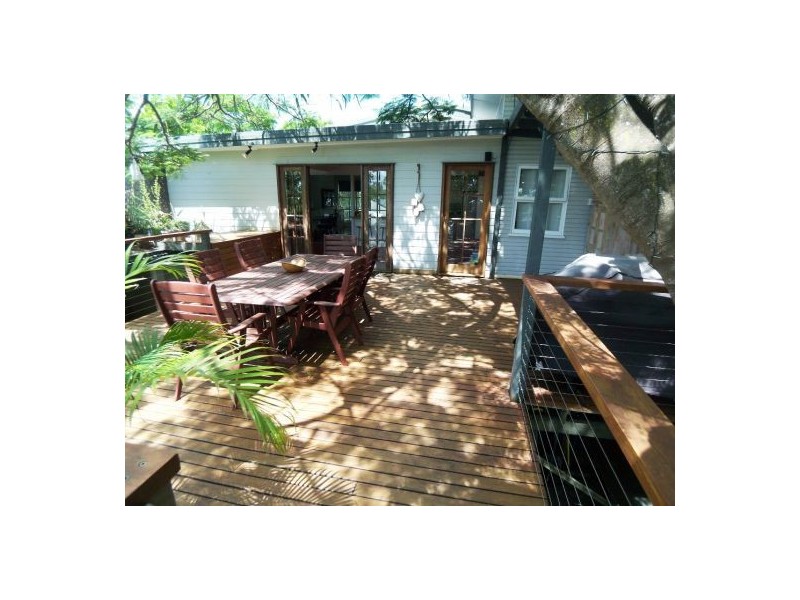 117 Johnston Street, Southport QLD 4215