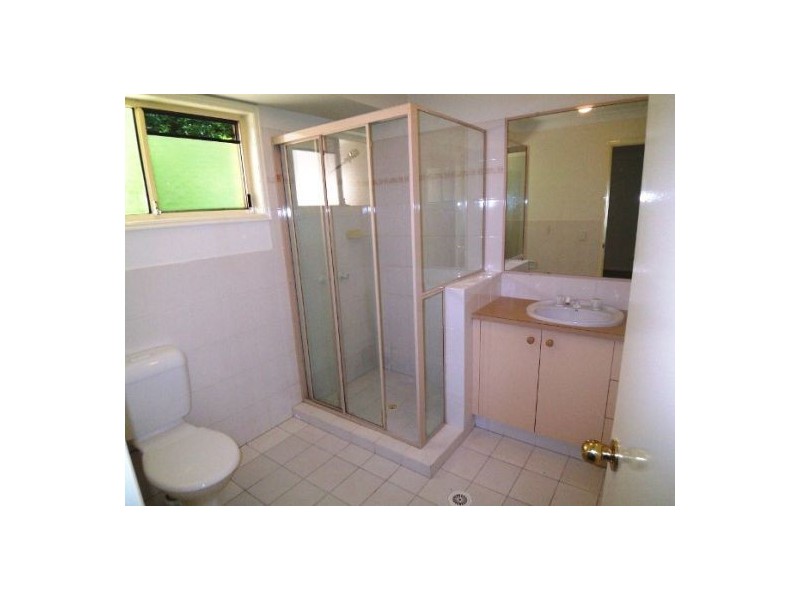 1/33 Nakina Street, Southport QLD 4215