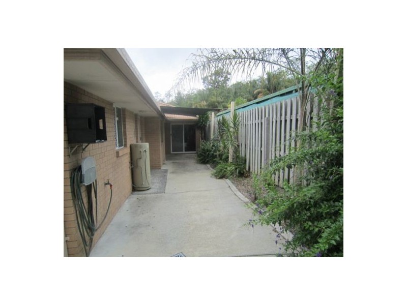 27 Fairweather Drive, Parkwood QLD 4214