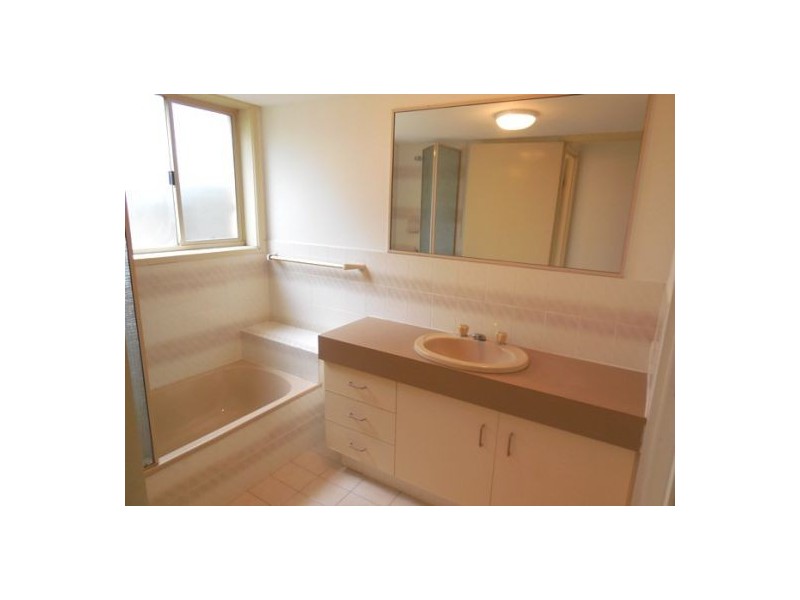 6/32 Meron Street, Southport QLD 4215