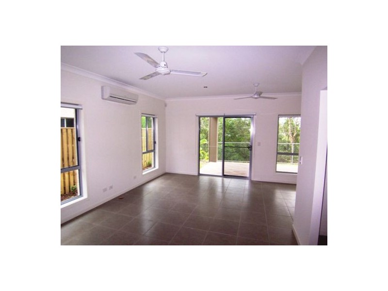 8/16-18 Geoff Wolter Drive West, Molendinar QLD 4214