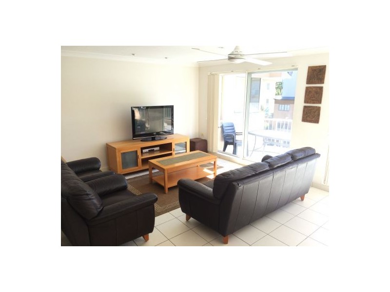 10/156 Surf Parade, Broadbeach QLD 4218