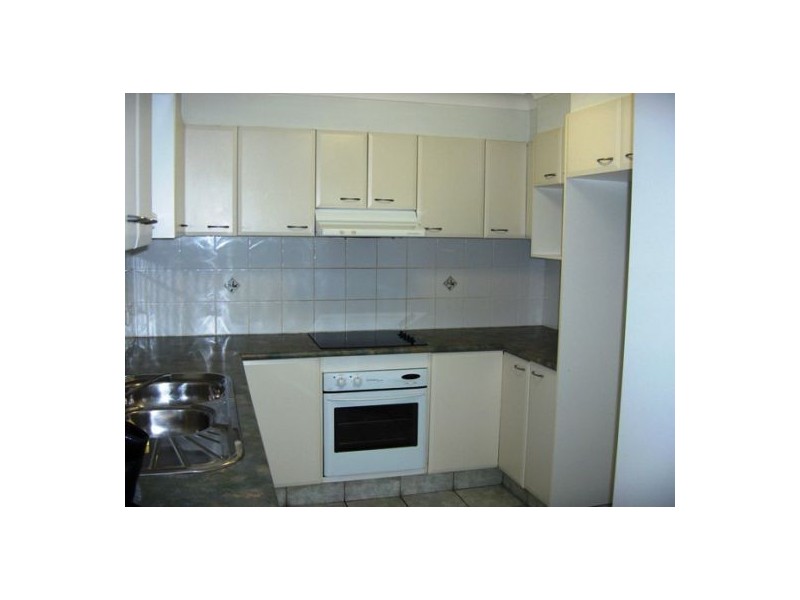 6/83 Queen Street, Southport QLD 4215