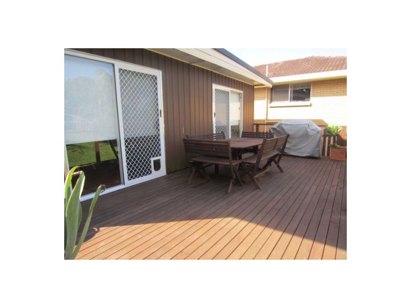 94 Benowa Road, Southport QLD 4215