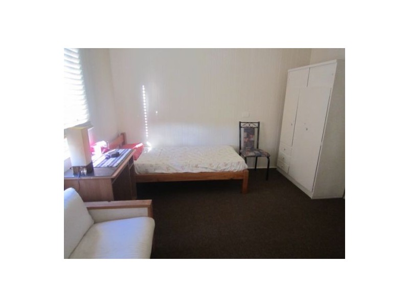 1/183 High Street, Southport QLD 4215