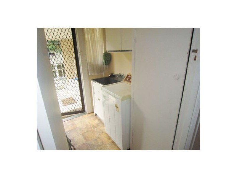 2/126 Smith Street, Southport QLD 4215