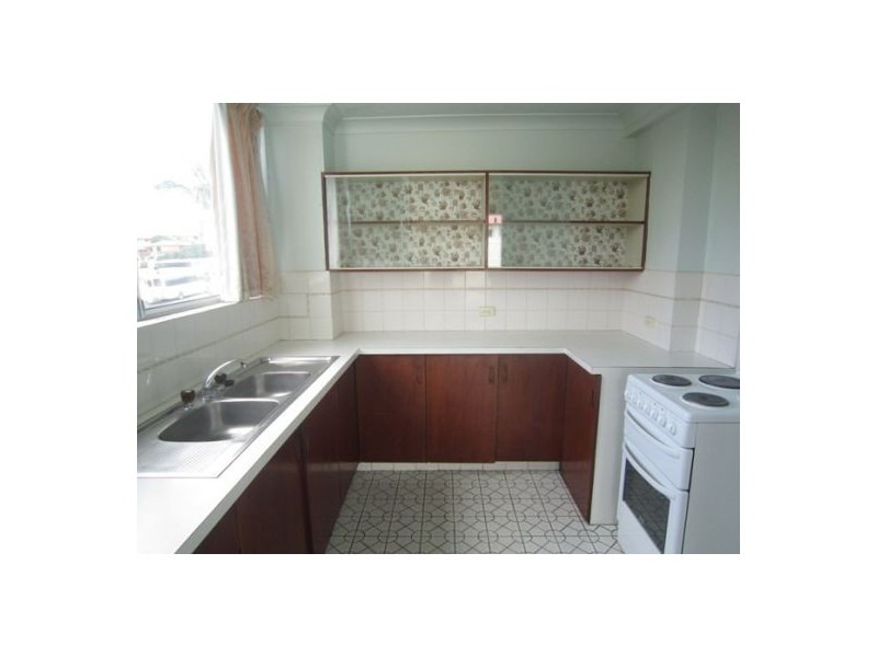 4/45 Railway Street, Southport QLD 4215