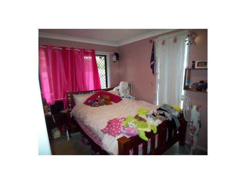 10 Royal Palm Court, Southport QLD 4215