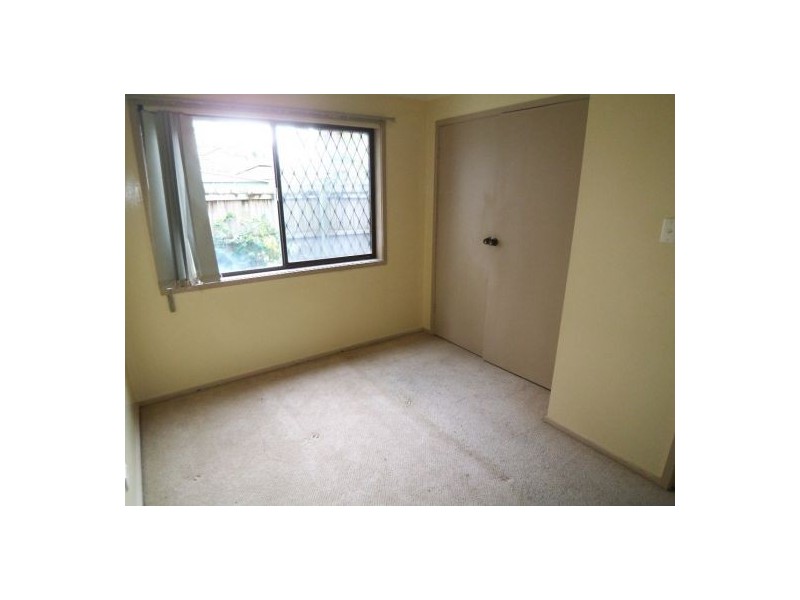 10 Royal Palm Court, Southport QLD 4215