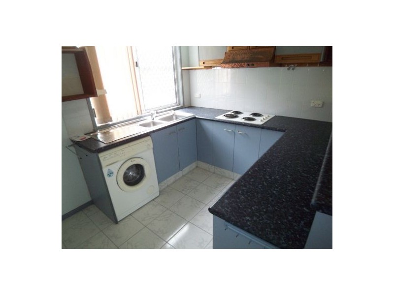 10 Royal Palm Court, Southport QLD 4215