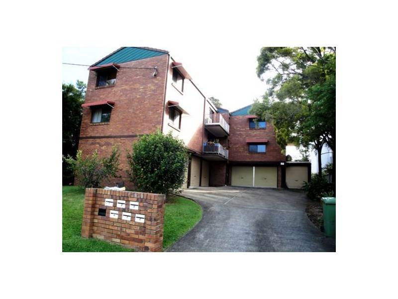 5/4 Rose Street, Southport QLD 4215