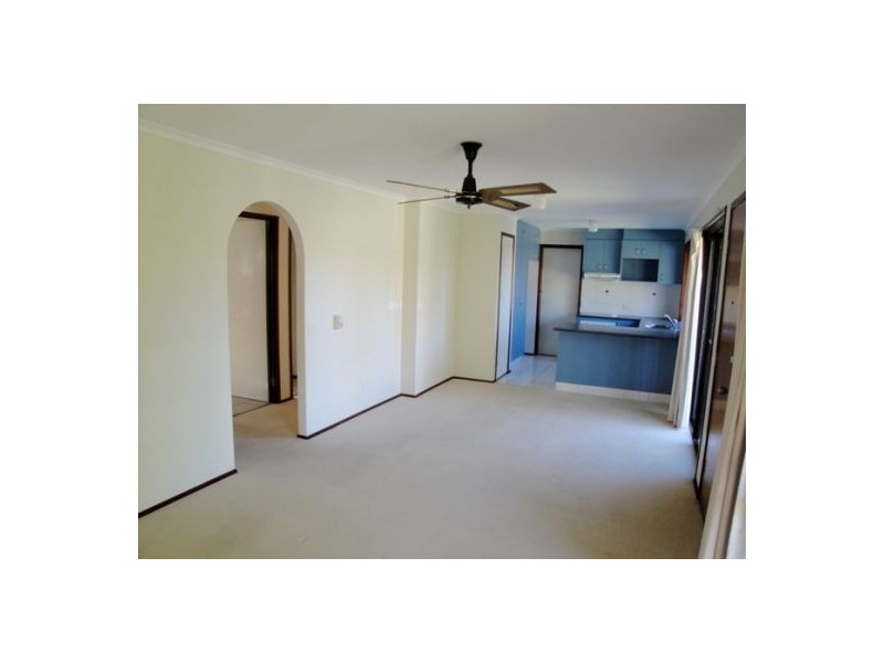 2/67 Botanical Drive, Labrador QLD 4215