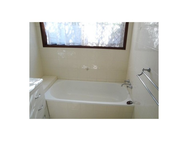 2/67 Botanical Drive, Labrador QLD 4215