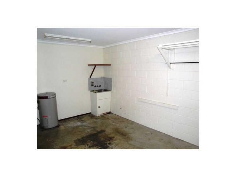 2/67 Botanical Drive, Labrador QLD 4215