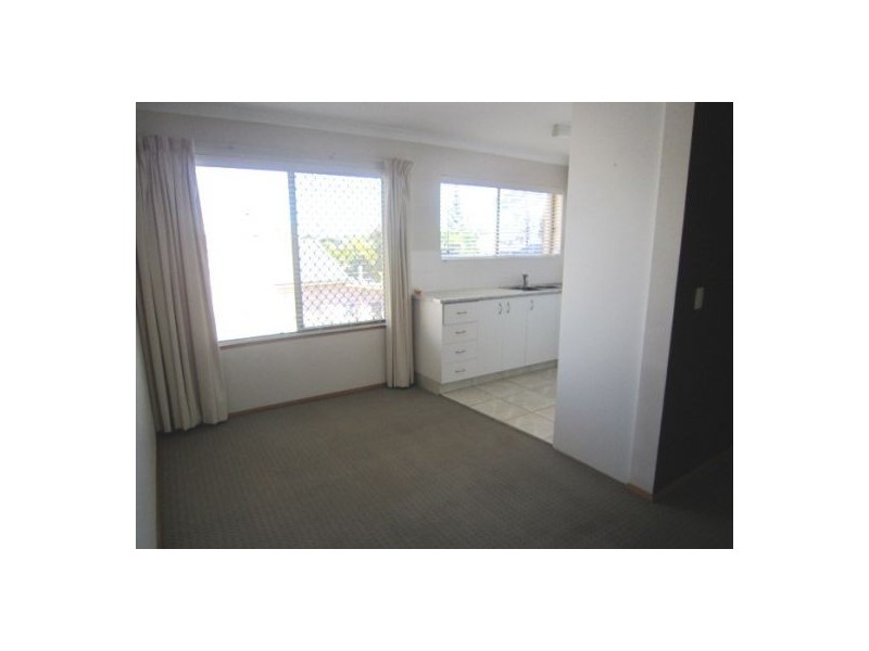 5/9 Railway Street, Southport QLD 4215