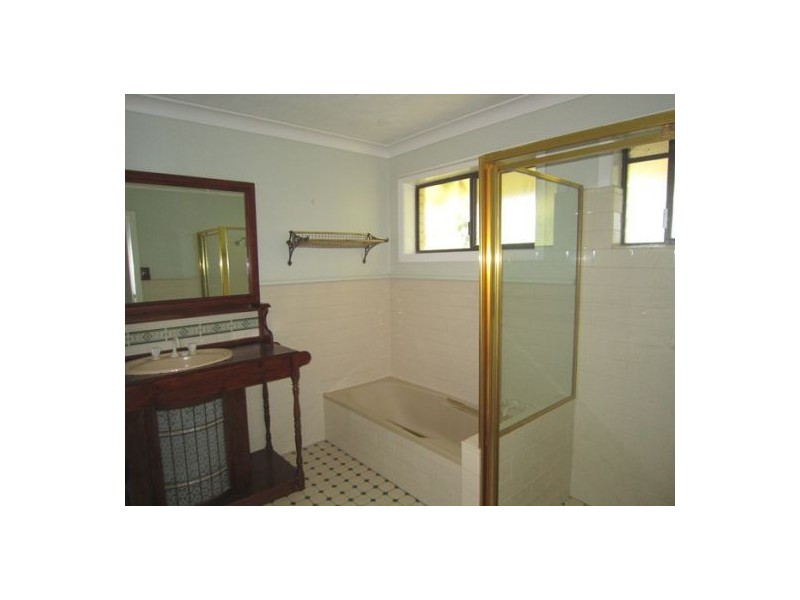 169 Cotlew Street, Ashmore QLD 4214