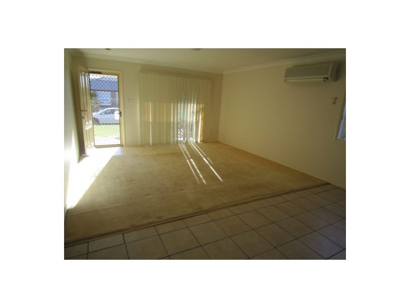 1/10 Tania’s Place, Labrador QLD 4215