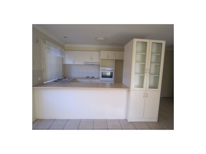 1/10 Tania’s Place, Labrador QLD 4215