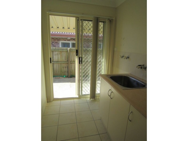 1/10 Tania’s Place, Labrador QLD 4215