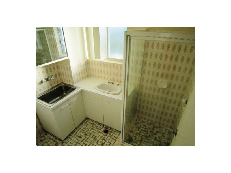 5/25 White Street, Southport QLD 4215