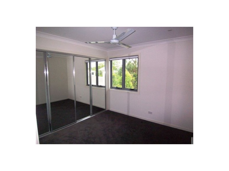 8/16-18 Geoff Wolter Drive West, Molendinar QLD 4214