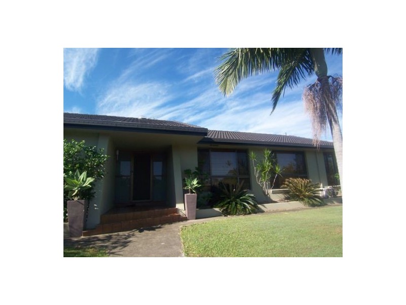 1 Marlock Court, Ashmore QLD 4214