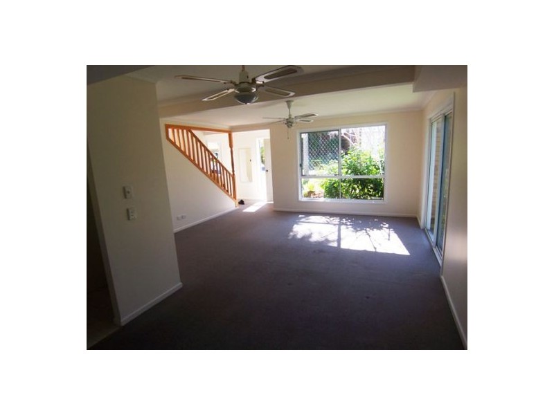 14/105 Ridgeway Avenue, Southport QLD 4215