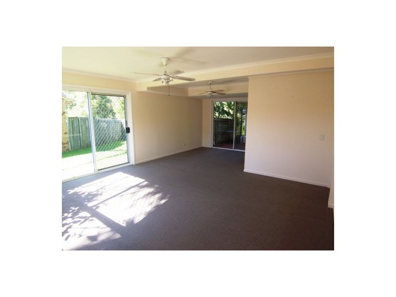 14/105 Ridgeway Avenue, Southport QLD 4215